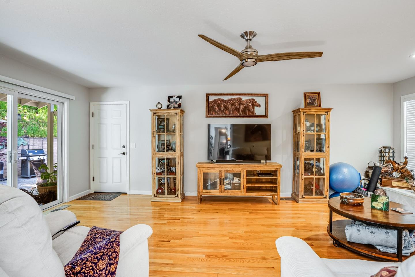 Detail Gallery Image 14 of 40 For 9 Nunes Rd, Watsonville,  CA 95076 - 3 Beds | 2 Baths