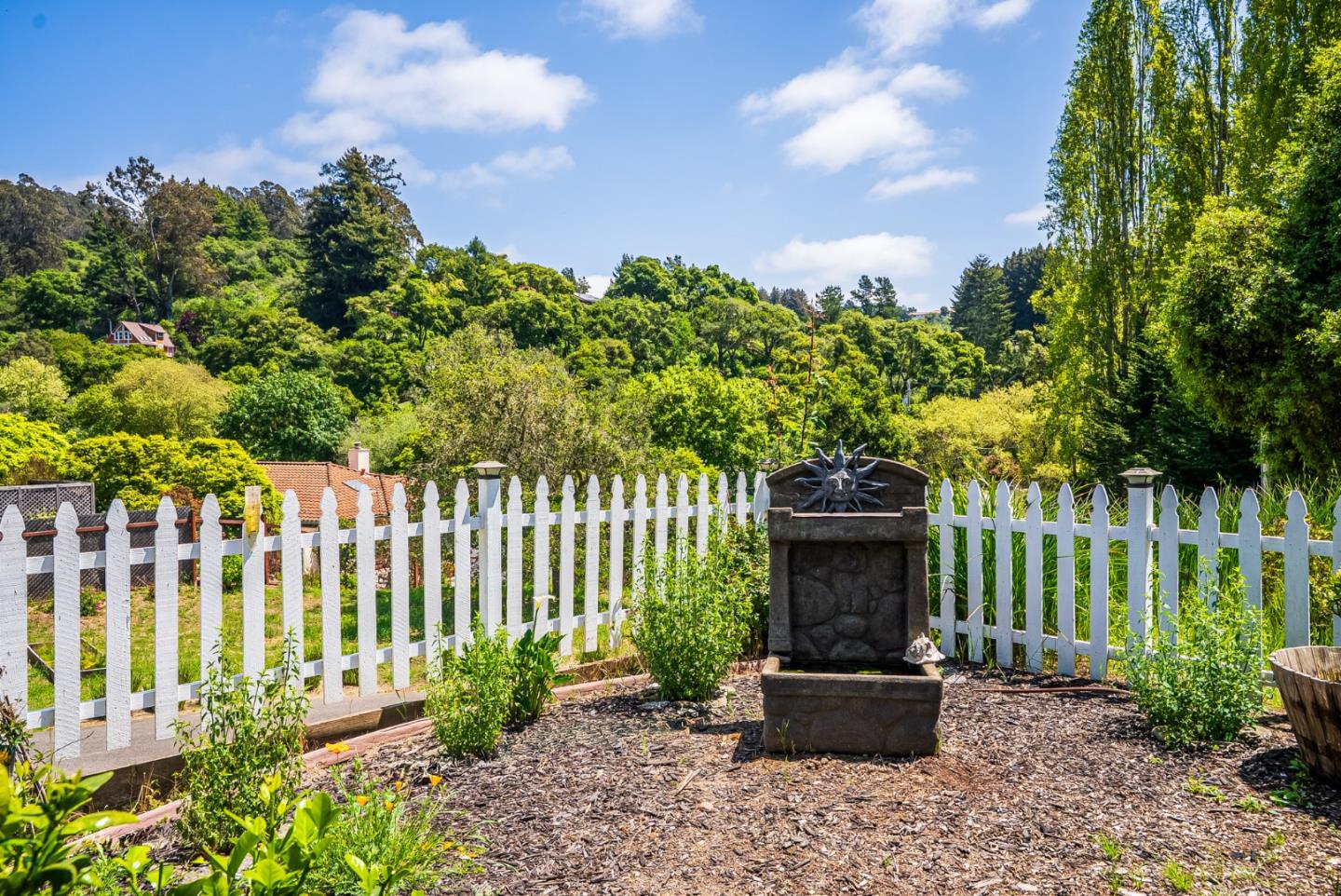Detail Gallery Image 34 of 40 For 9 Nunes Rd, Watsonville,  CA 95076 - 3 Beds | 2 Baths