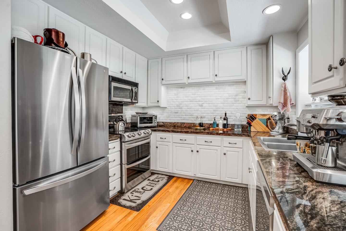 Detail Gallery Image 9 of 40 For 9 Nunes Rd, Watsonville,  CA 95076 - 3 Beds | 2 Baths