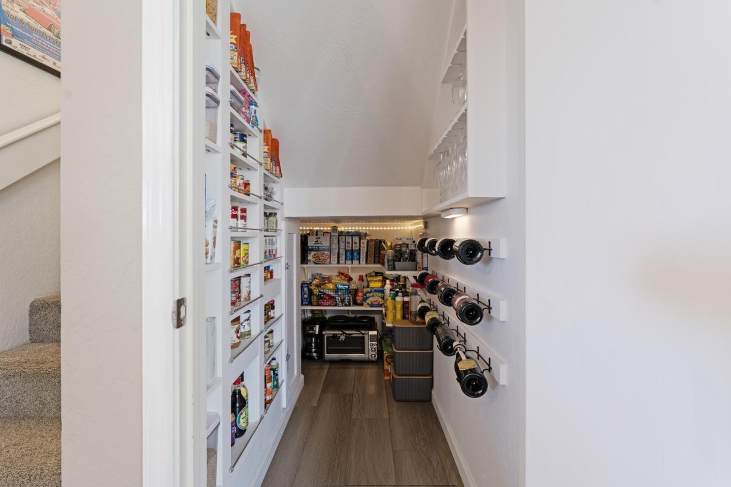 Detail Gallery Image 17 of 46 For 3054 Aptos Hill Ln, Aptos,  CA 95003 - 3 Beds | 2/1 Baths