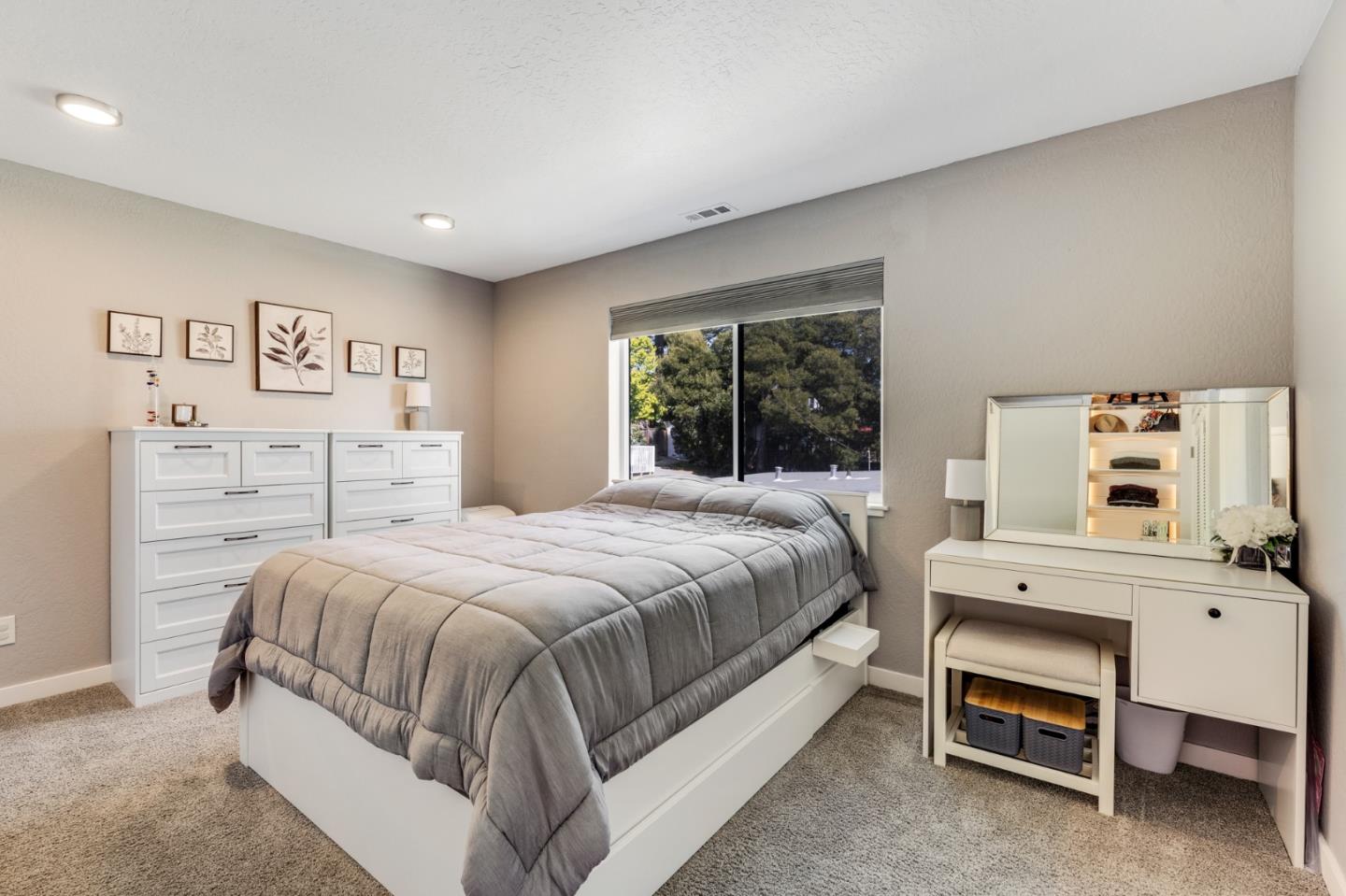 Detail Gallery Image 20 of 46 For 3054 Aptos Hill Ln, Aptos,  CA 95003 - 3 Beds | 2/1 Baths