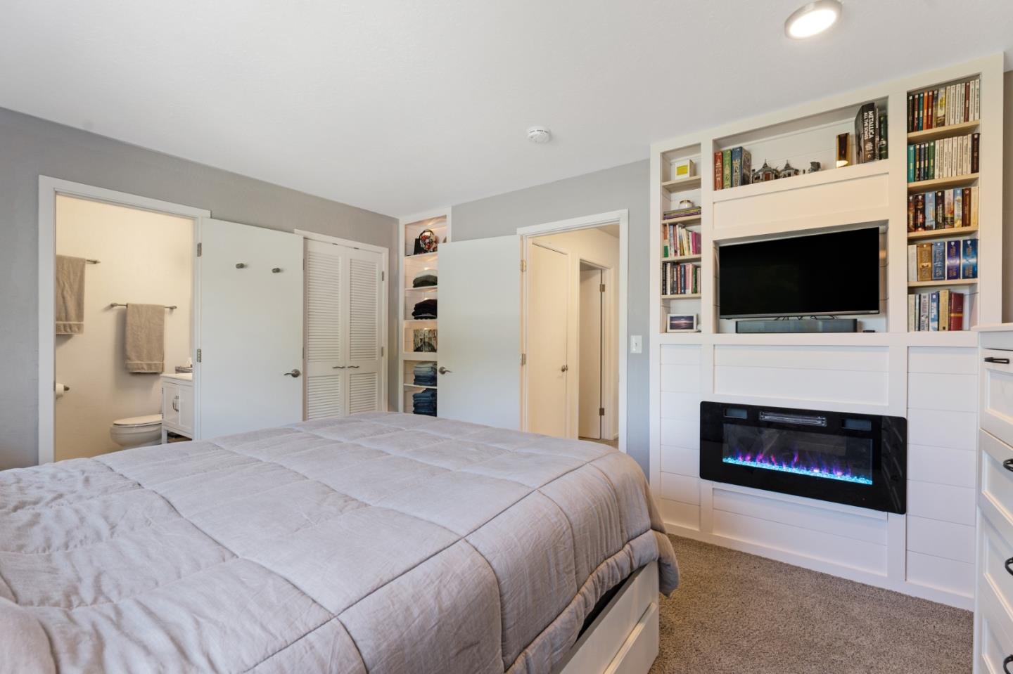 Detail Gallery Image 22 of 46 For 3054 Aptos Hill Ln, Aptos,  CA 95003 - 3 Beds | 2/1 Baths