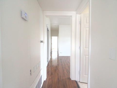Detail Gallery Image 6 of 12 For 212 Village Ln a,  Daly City,  CA 94015 - 2 Beds | 1 Baths