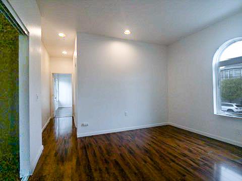 Detail Gallery Image 8 of 12 For 212 Village Ln a,  Daly City,  CA 94015 - 2 Beds | 1 Baths
