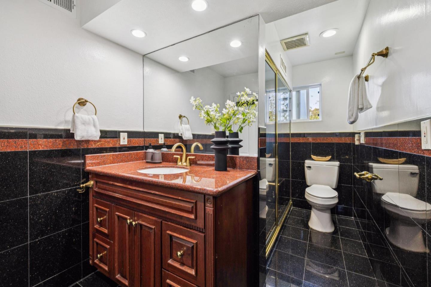 Detail Gallery Image 46 of 59 For 1209 Lake St, Millbrae,  CA 94030 - 6 Beds | 5/1 Baths