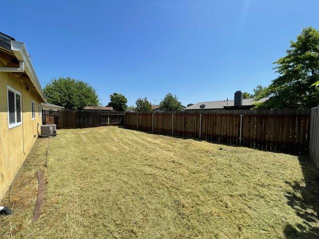 Detail Gallery Image 7 of 33 For 9404 Achates Cir, Sacramento,  CA 95826 - 4 Beds | 2 Baths