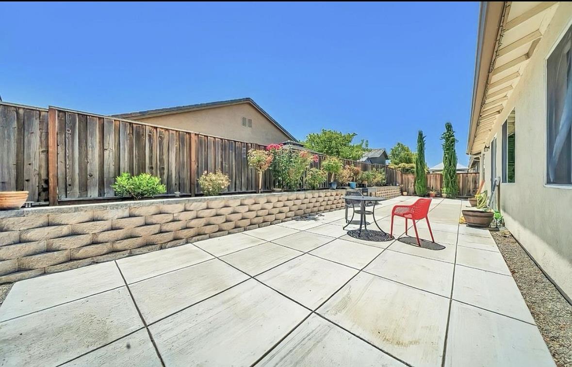 Detail Gallery Image 48 of 51 For 1219 Steinbeck Dr, Hollister,  CA 95023 - 3 Beds | 2 Baths