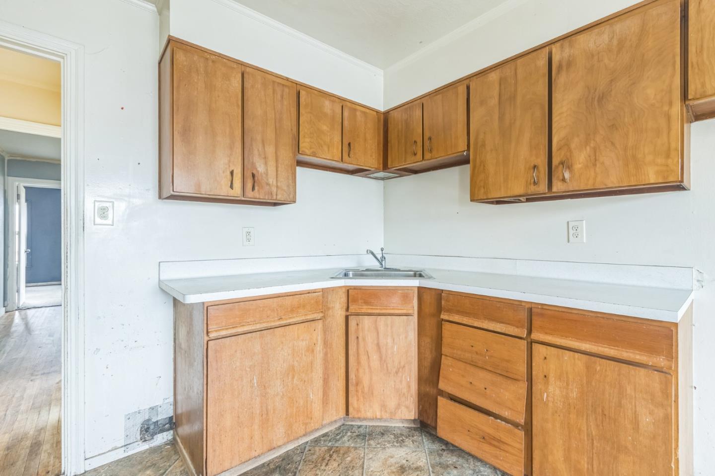 property-img