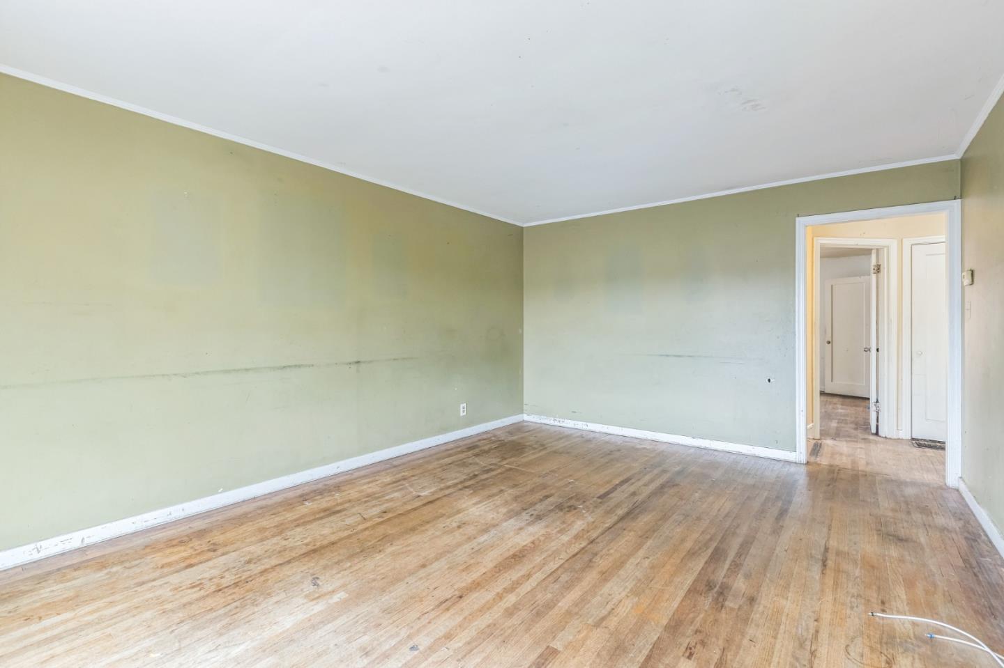 property-img