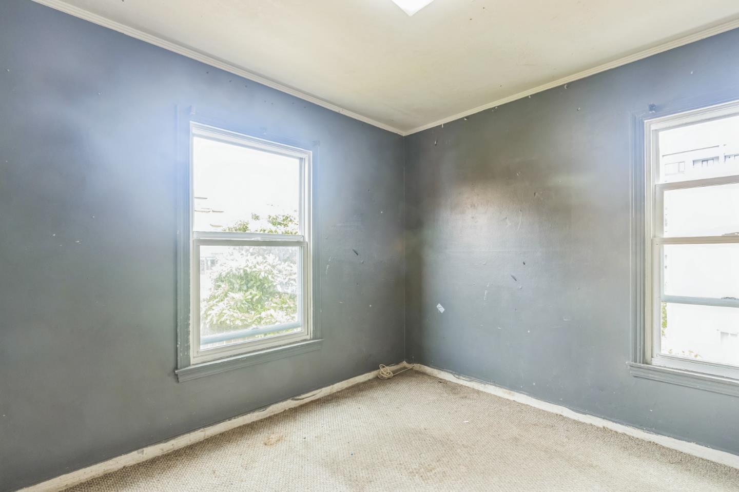 property-img