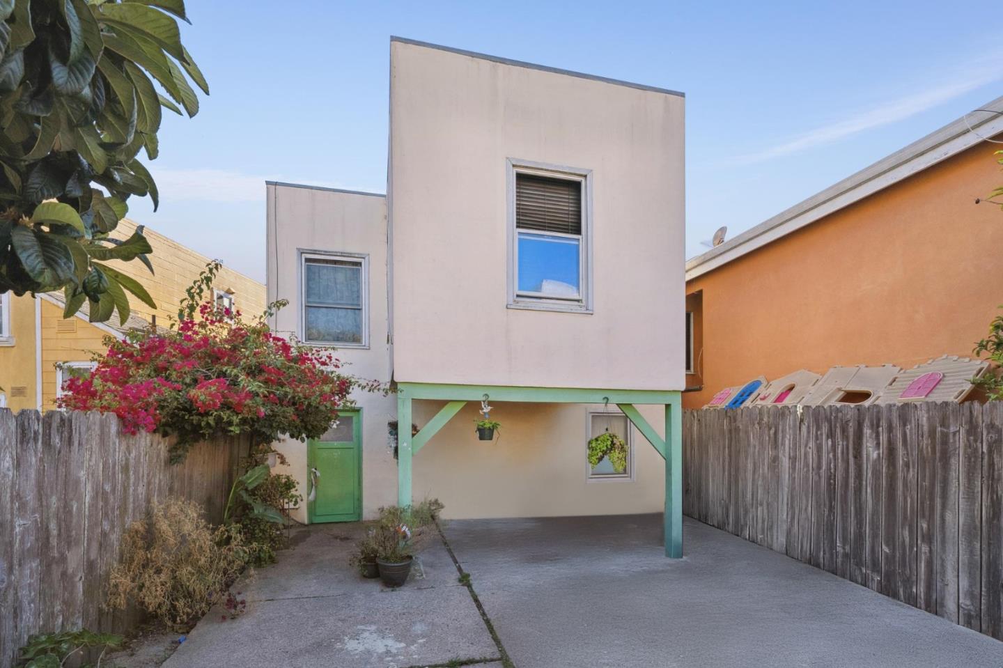 property-img
