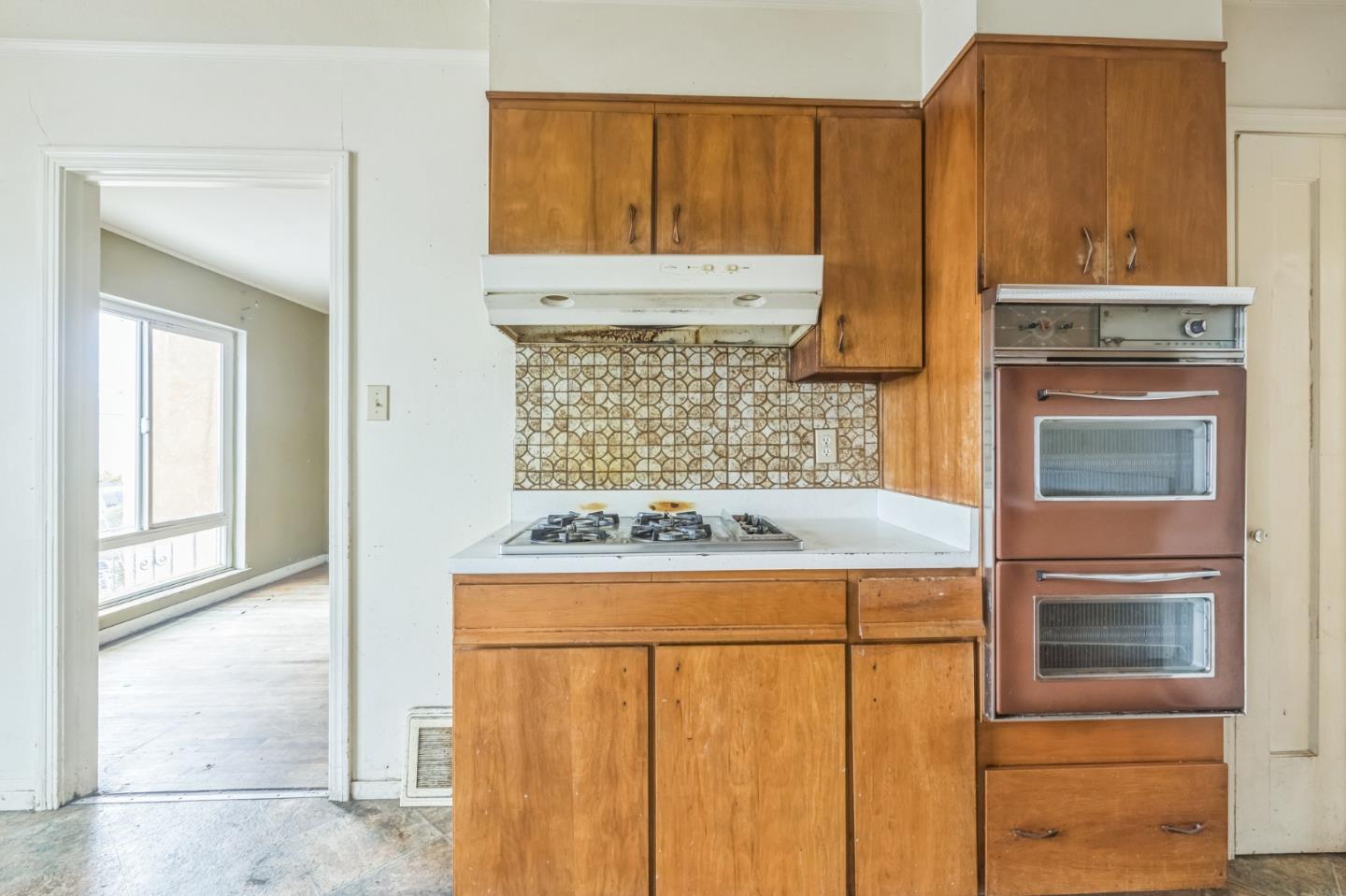 property-img