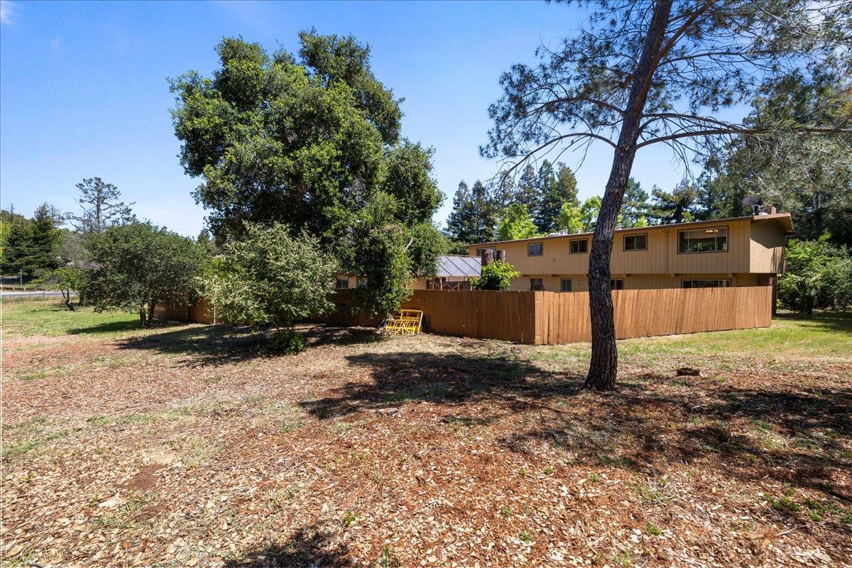 Detail Gallery Image 36 of 47 For 26388 Ginny Ln, Los Altos Hills,  CA 94022 - 5 Beds | 3 Baths