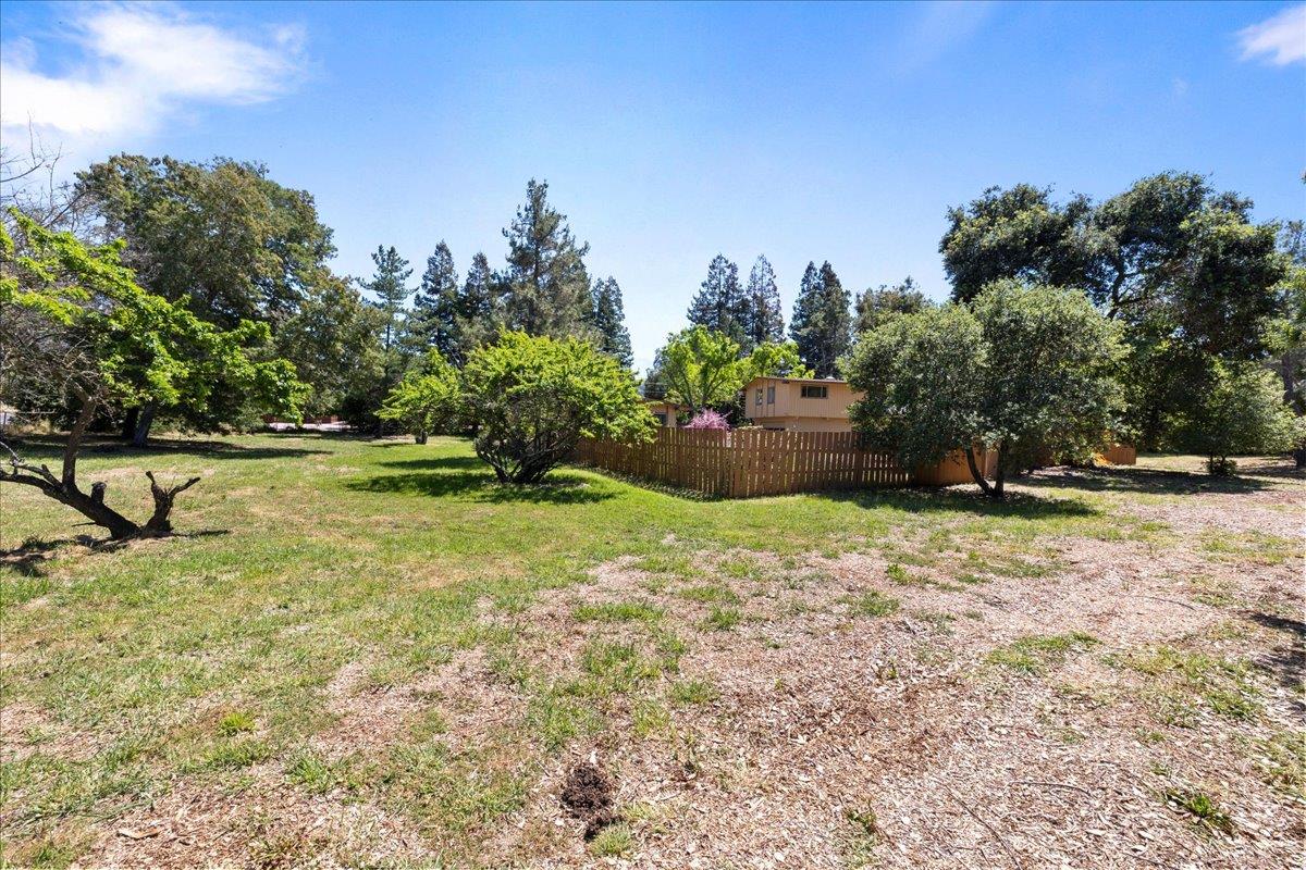 Detail Gallery Image 37 of 47 For 26388 Ginny Ln, Los Altos Hills,  CA 94022 - 5 Beds | 3 Baths