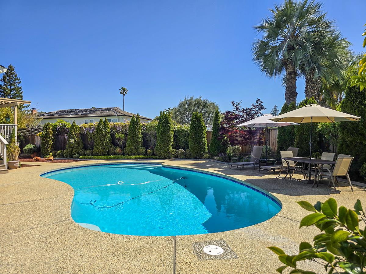 Detail Gallery Image 45 of 52 For 6128 Corte De La Reina, San Jose,  CA 95120 - 4 Beds | 3 Baths
