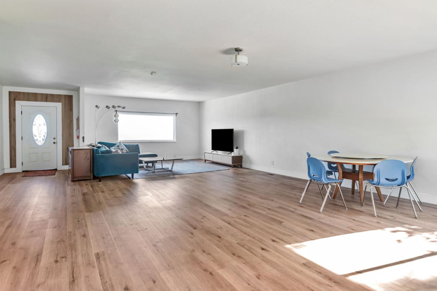 Detail Gallery Image 14 of 63 For 5915 Alpine Rd, San Pablo,  CA 94806 - 4 Beds | 2 Baths