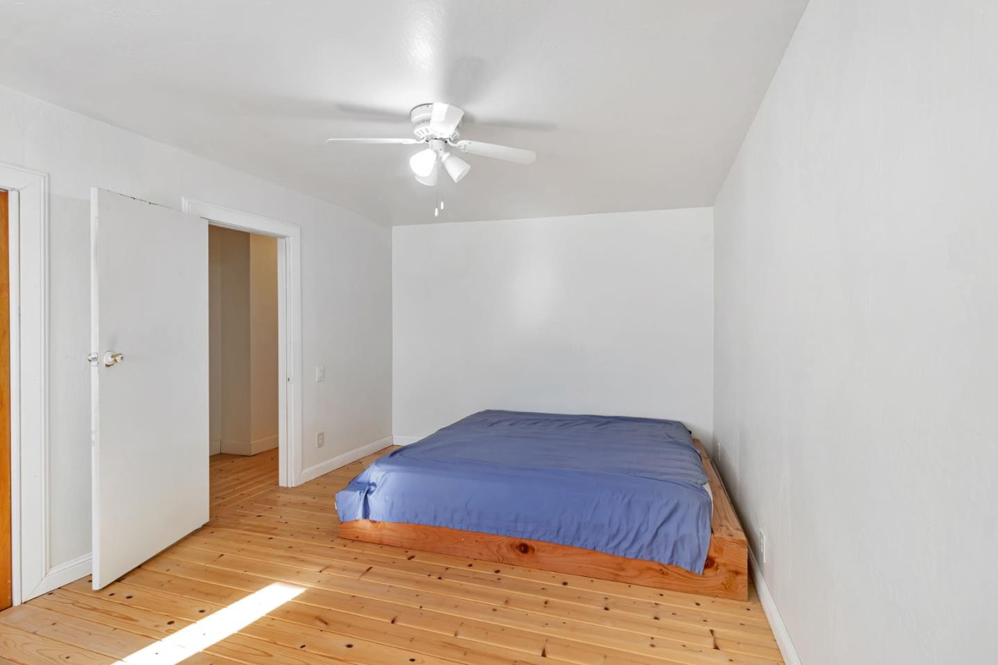 Detail Gallery Image 19 of 63 For 5915 Alpine Rd, San Pablo,  CA 94806 - 4 Beds | 2 Baths