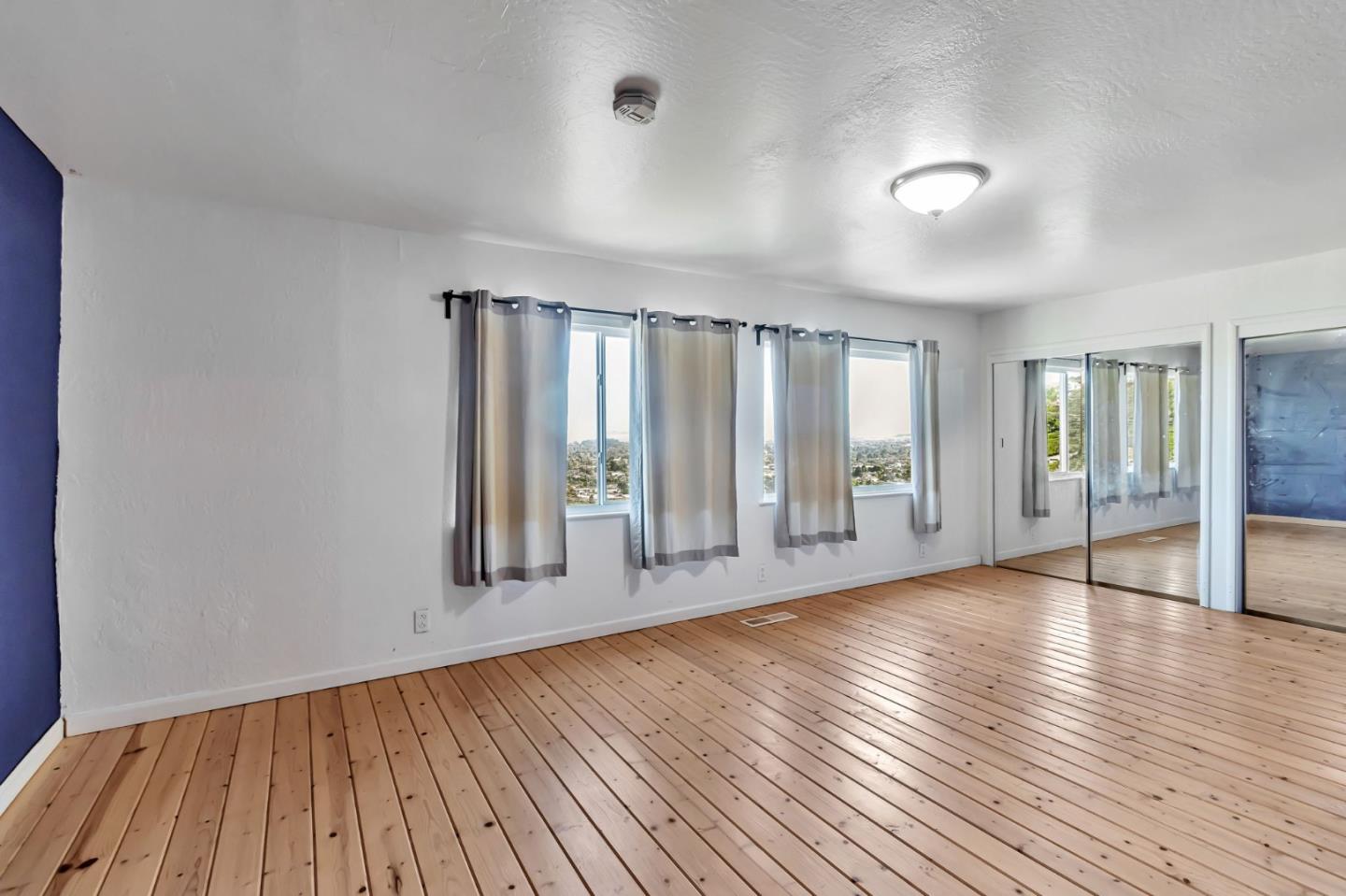 Detail Gallery Image 23 of 63 For 5915 Alpine Rd, San Pablo,  CA 94806 - 4 Beds | 2 Baths