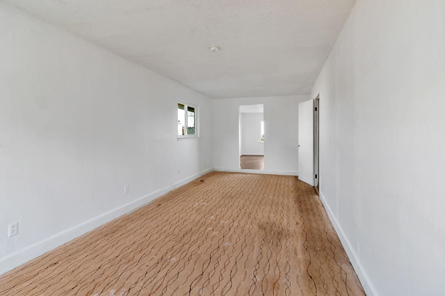 Detail Gallery Image 29 of 63 For 5915 Alpine Rd, San Pablo,  CA 94806 - 4 Beds | 2 Baths