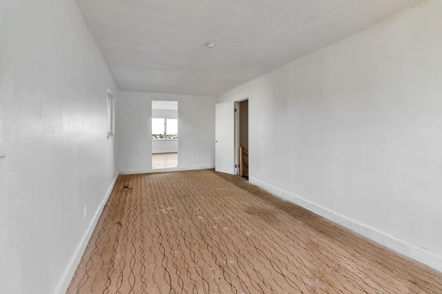 Detail Gallery Image 30 of 63 For 5915 Alpine Rd, San Pablo,  CA 94806 - 4 Beds | 2 Baths