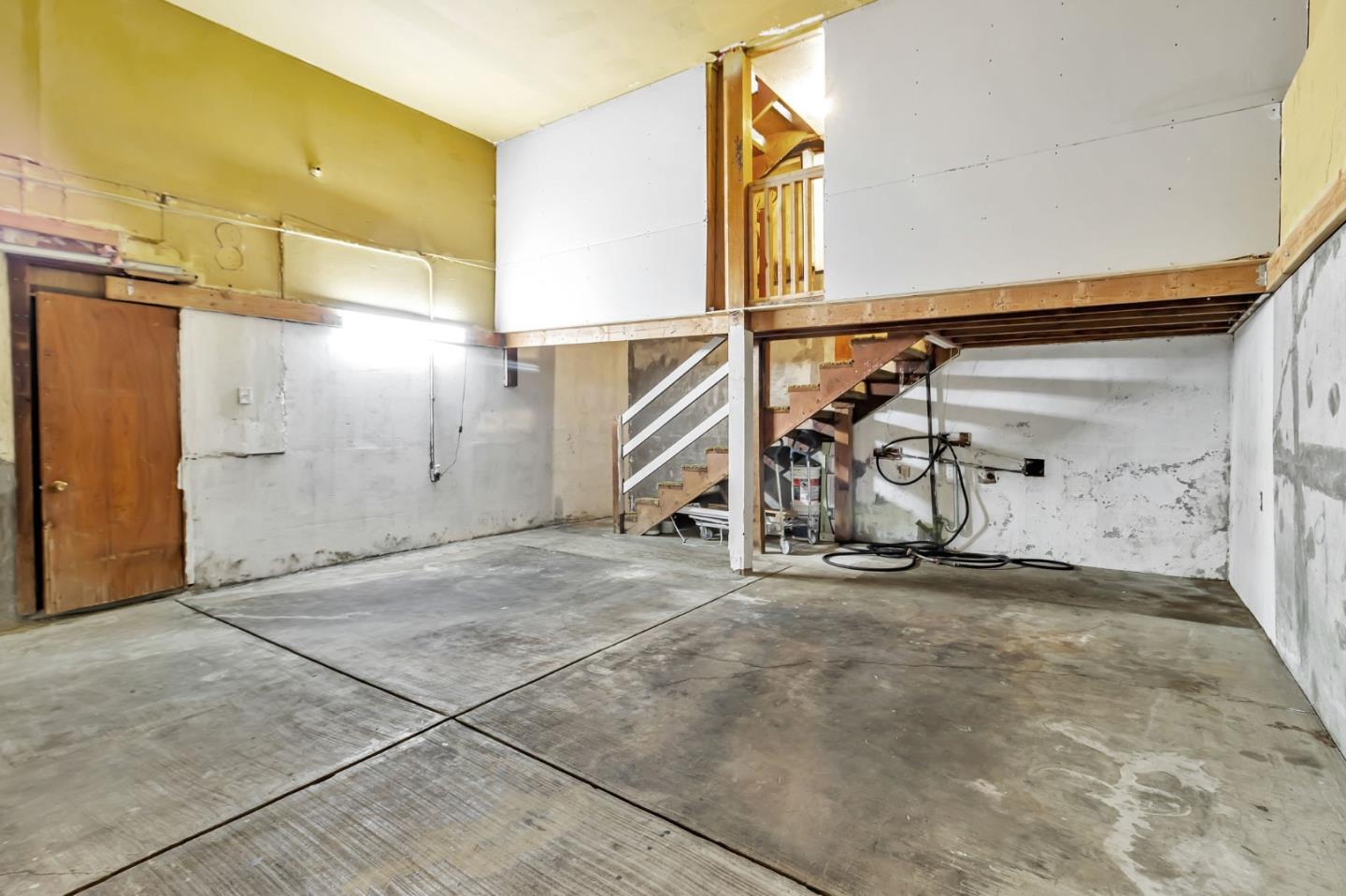 Detail Gallery Image 42 of 63 For 5915 Alpine Rd, San Pablo,  CA 94806 - 4 Beds | 2 Baths