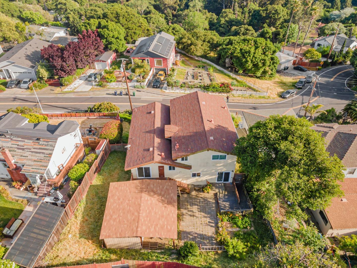 Detail Gallery Image 56 of 63 For 5915 Alpine Rd, San Pablo,  CA 94806 - 4 Beds | 2 Baths