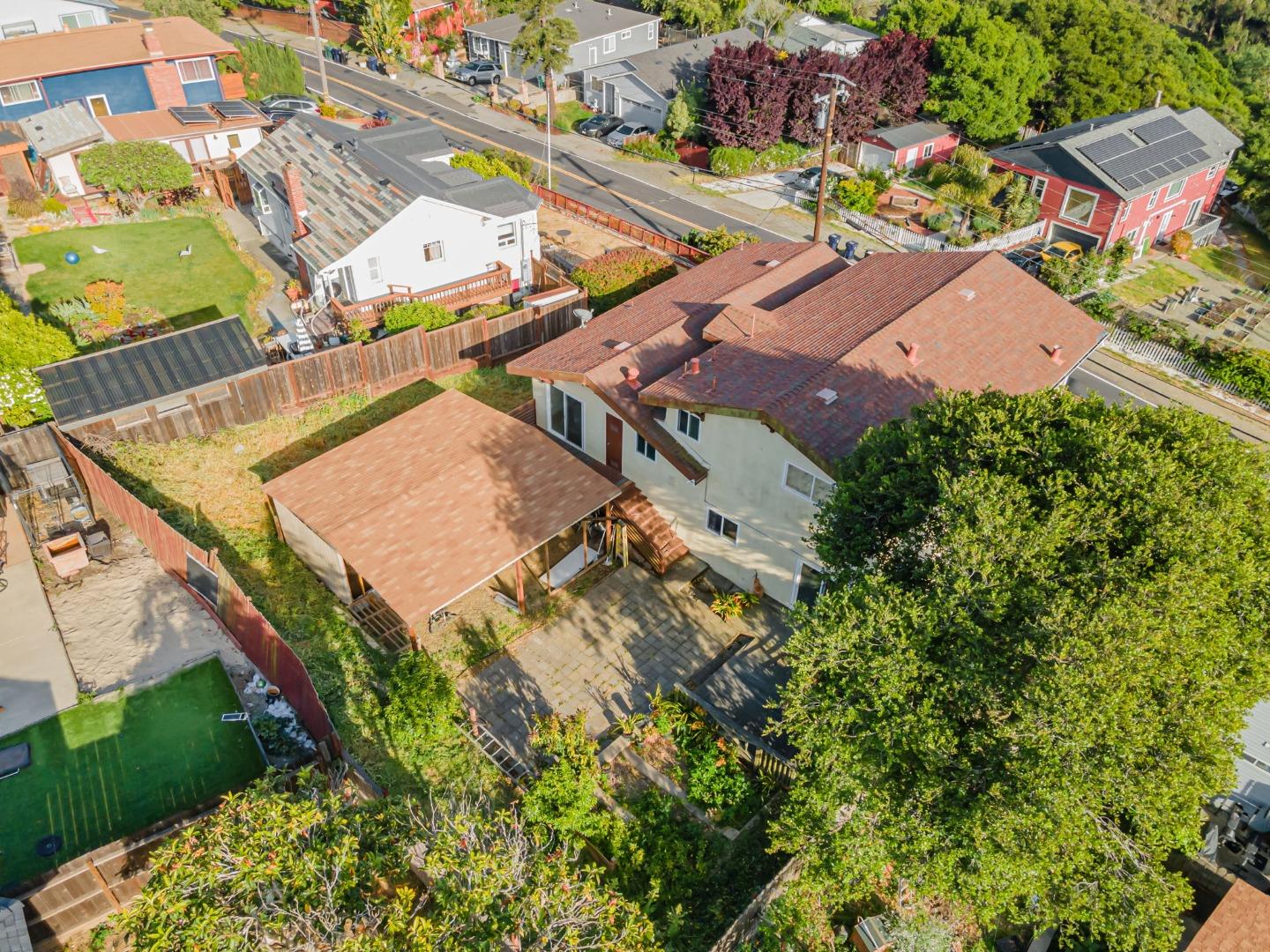 Detail Gallery Image 57 of 63 For 5915 Alpine Rd, San Pablo,  CA 94806 - 4 Beds | 2 Baths