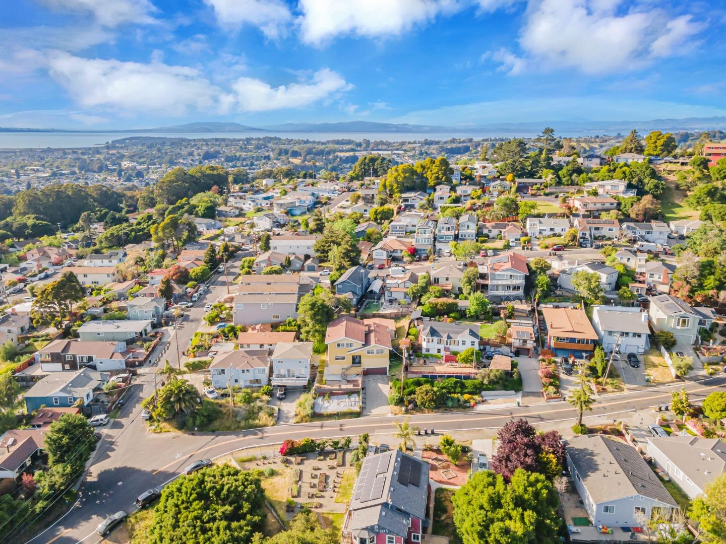 Detail Gallery Image 61 of 63 For 5915 Alpine Rd, San Pablo,  CA 94806 - 4 Beds | 2 Baths