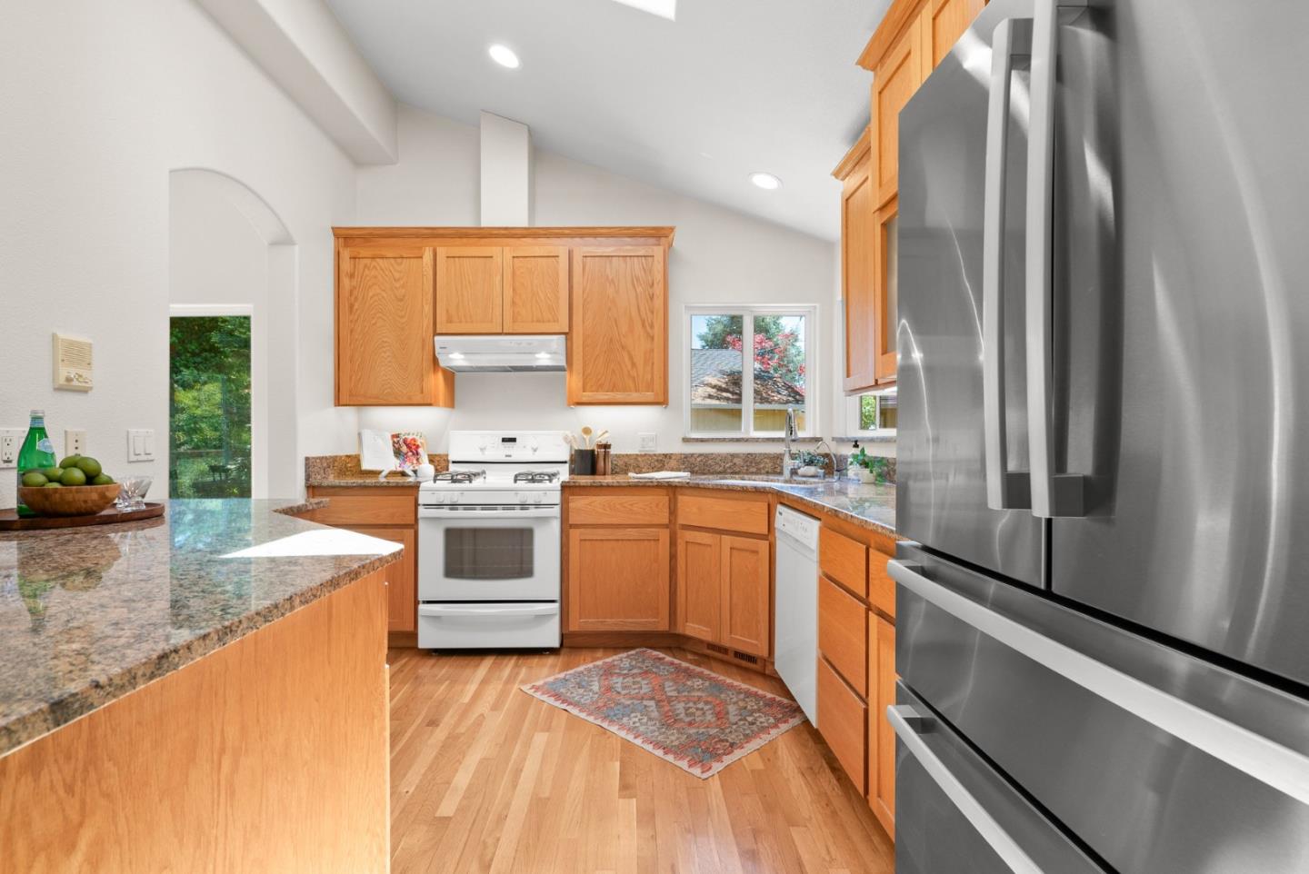 Detail Gallery Image 14 of 51 For 562 Cuesta Dr, Aptos,  CA 95003 - 3 Beds | 2/1 Baths