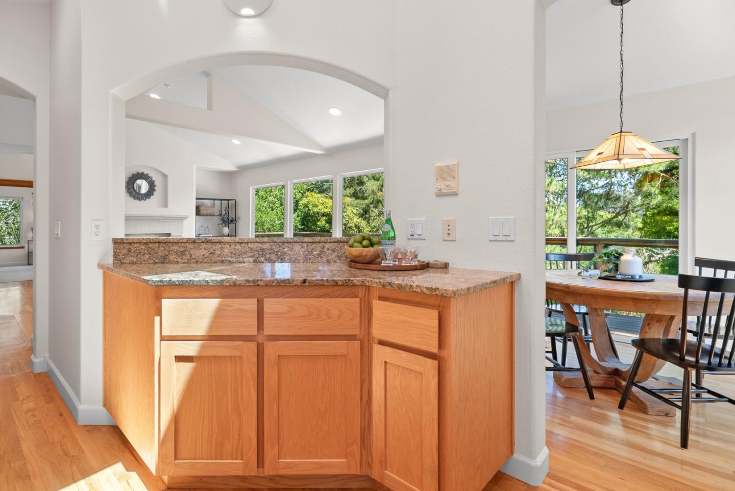 Detail Gallery Image 15 of 51 For 562 Cuesta Dr, Aptos,  CA 95003 - 3 Beds | 2/1 Baths