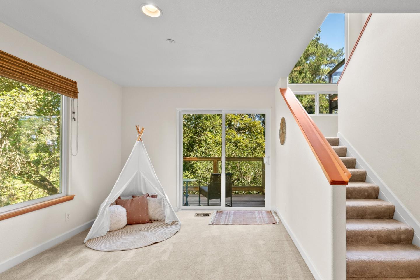 Detail Gallery Image 33 of 51 For 562 Cuesta Dr, Aptos,  CA 95003 - 3 Beds | 2/1 Baths
