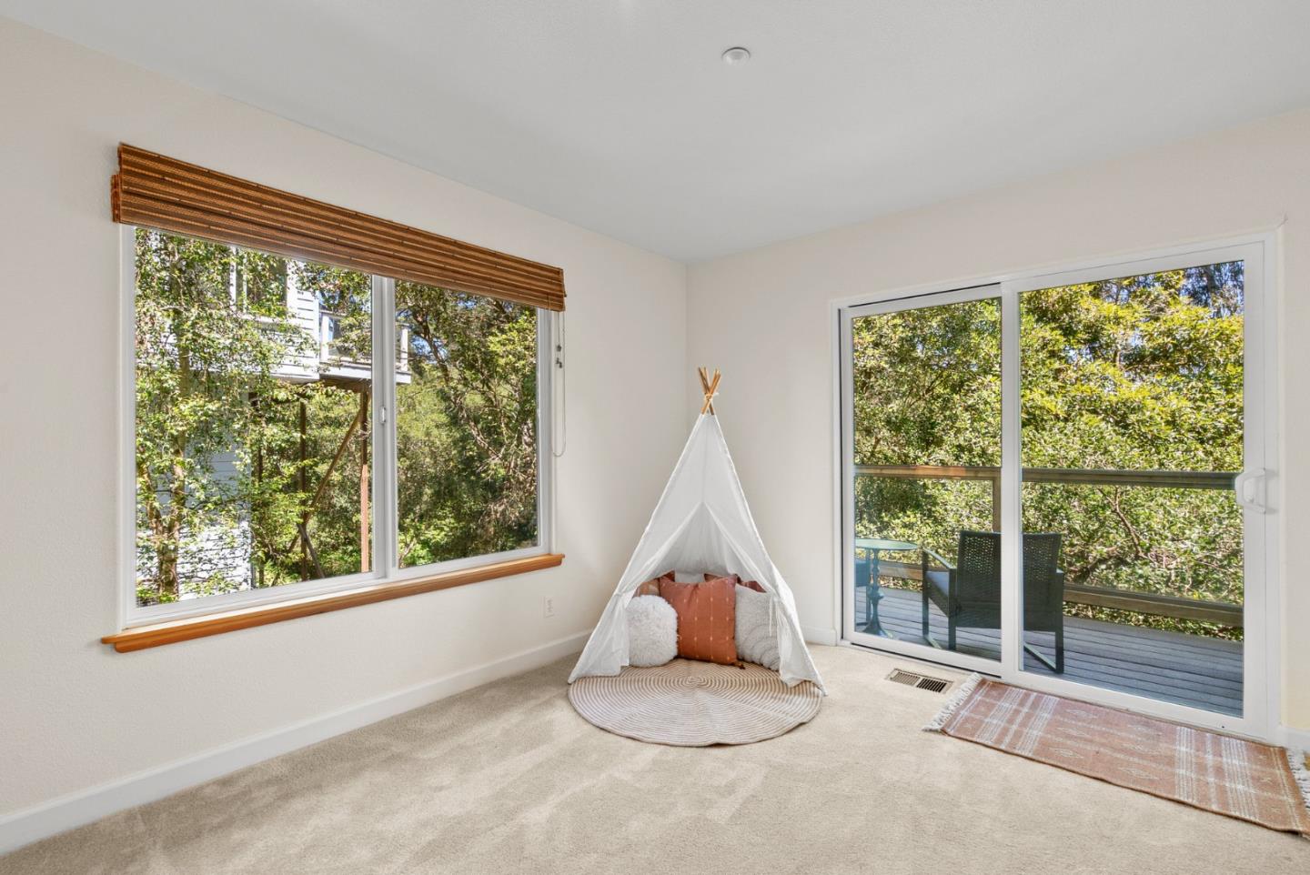 Detail Gallery Image 34 of 51 For 562 Cuesta Dr, Aptos,  CA 95003 - 3 Beds | 2/1 Baths