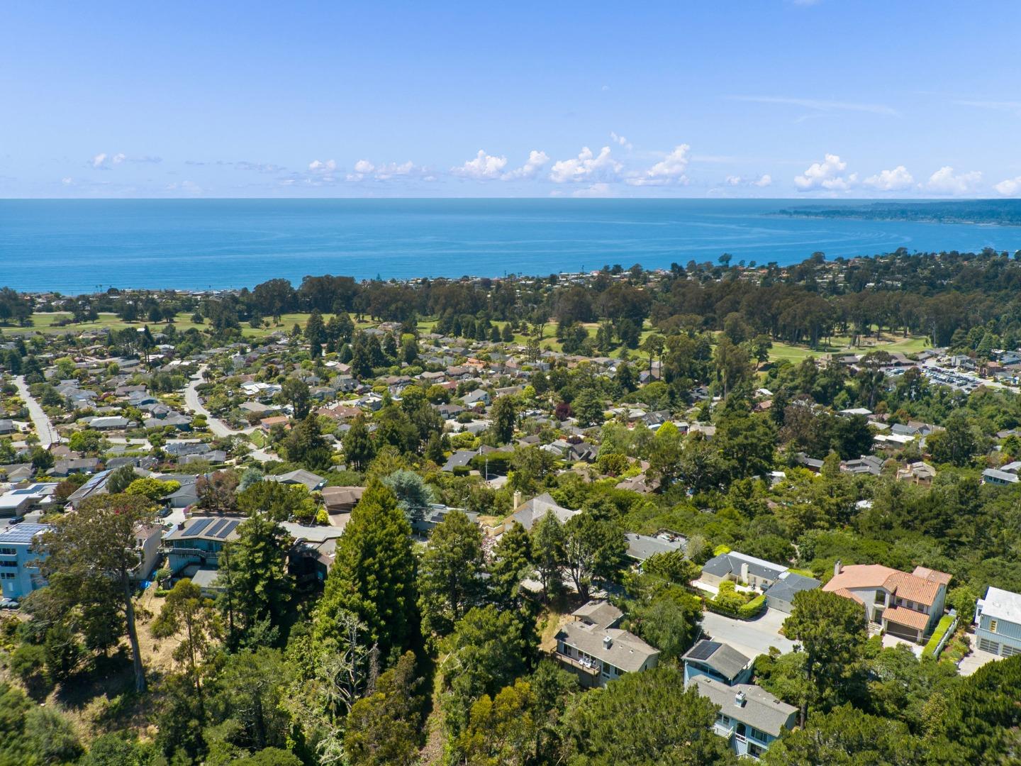 Detail Gallery Image 47 of 51 For 562 Cuesta Dr, Aptos,  CA 95003 - 3 Beds | 2/1 Baths