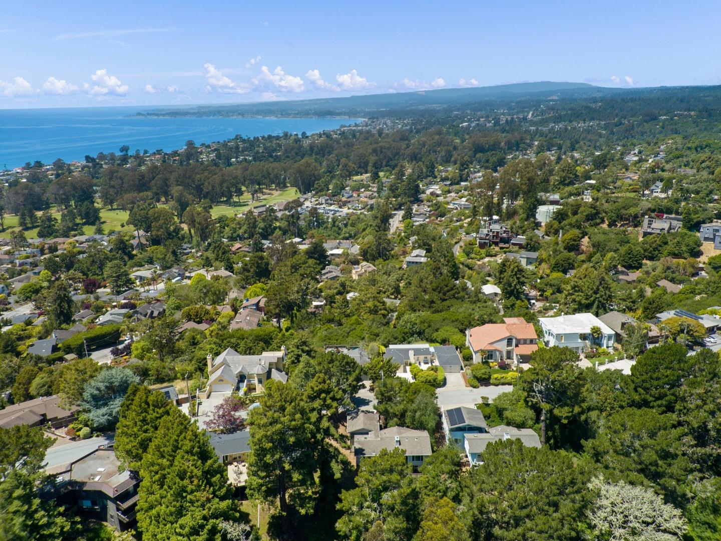 Detail Gallery Image 48 of 51 For 562 Cuesta Dr, Aptos,  CA 95003 - 3 Beds | 2/1 Baths