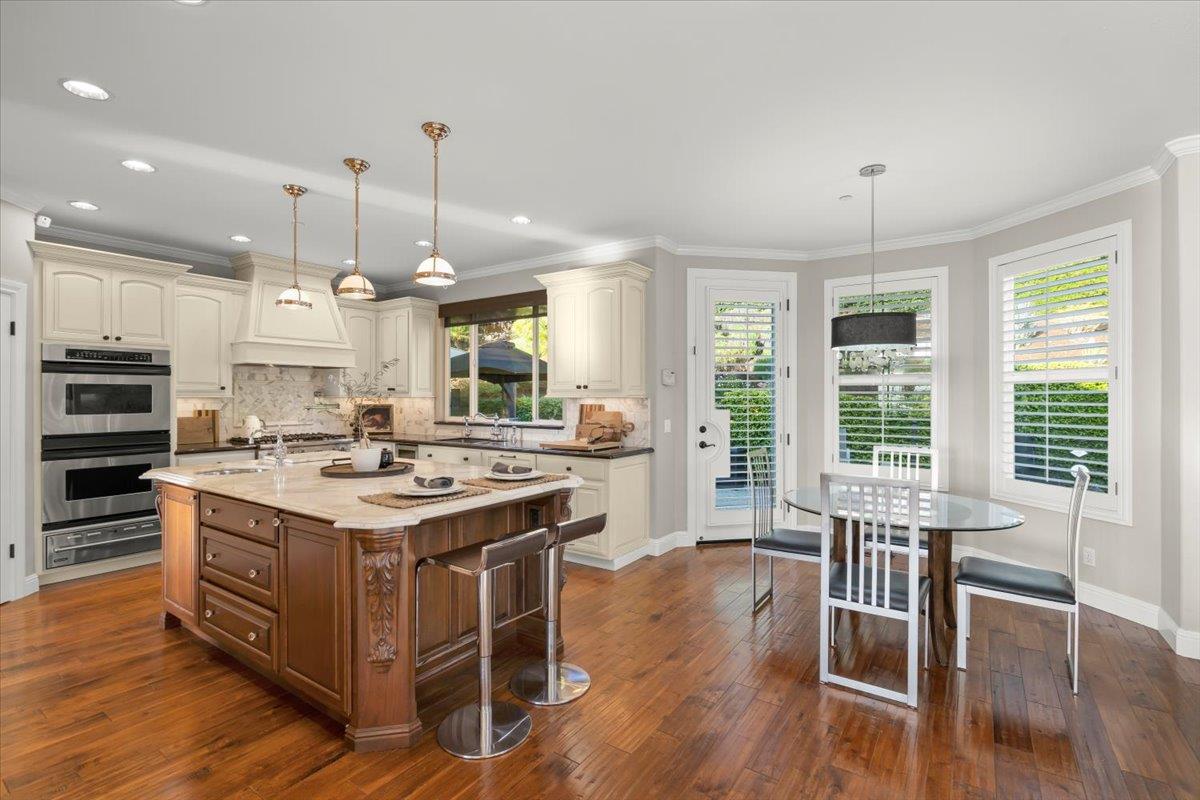 Detail Gallery Image 21 of 42 For 2380 Sunflower Cir, Gilroy,  CA 95020 - 4 Beds | 3 Baths