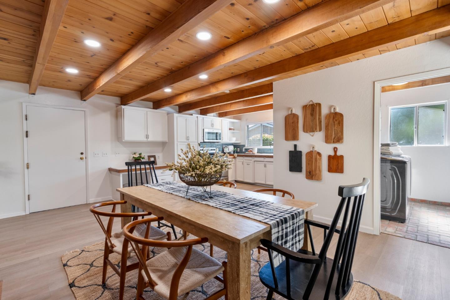 Detail Gallery Image 23 of 48 For 50 Florence Ct, Hollister,  CA 95023 - 3 Beds | 2/1 Baths