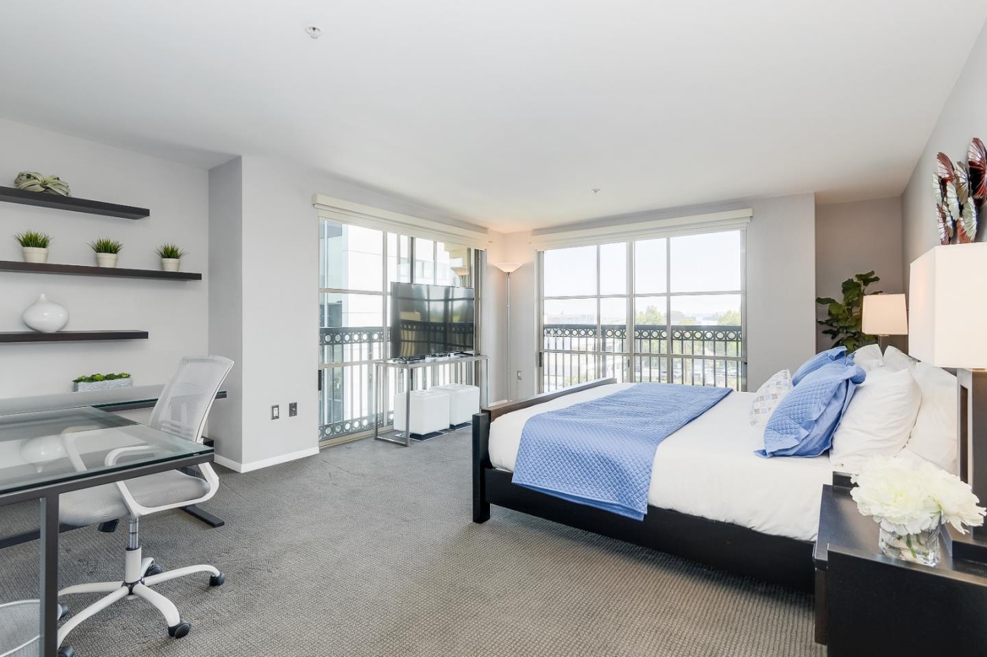 Detail Gallery Image 11 of 22 For 334 Santana Row #300,  San Jose,  CA 95128 - 2 Beds | 2/1 Baths