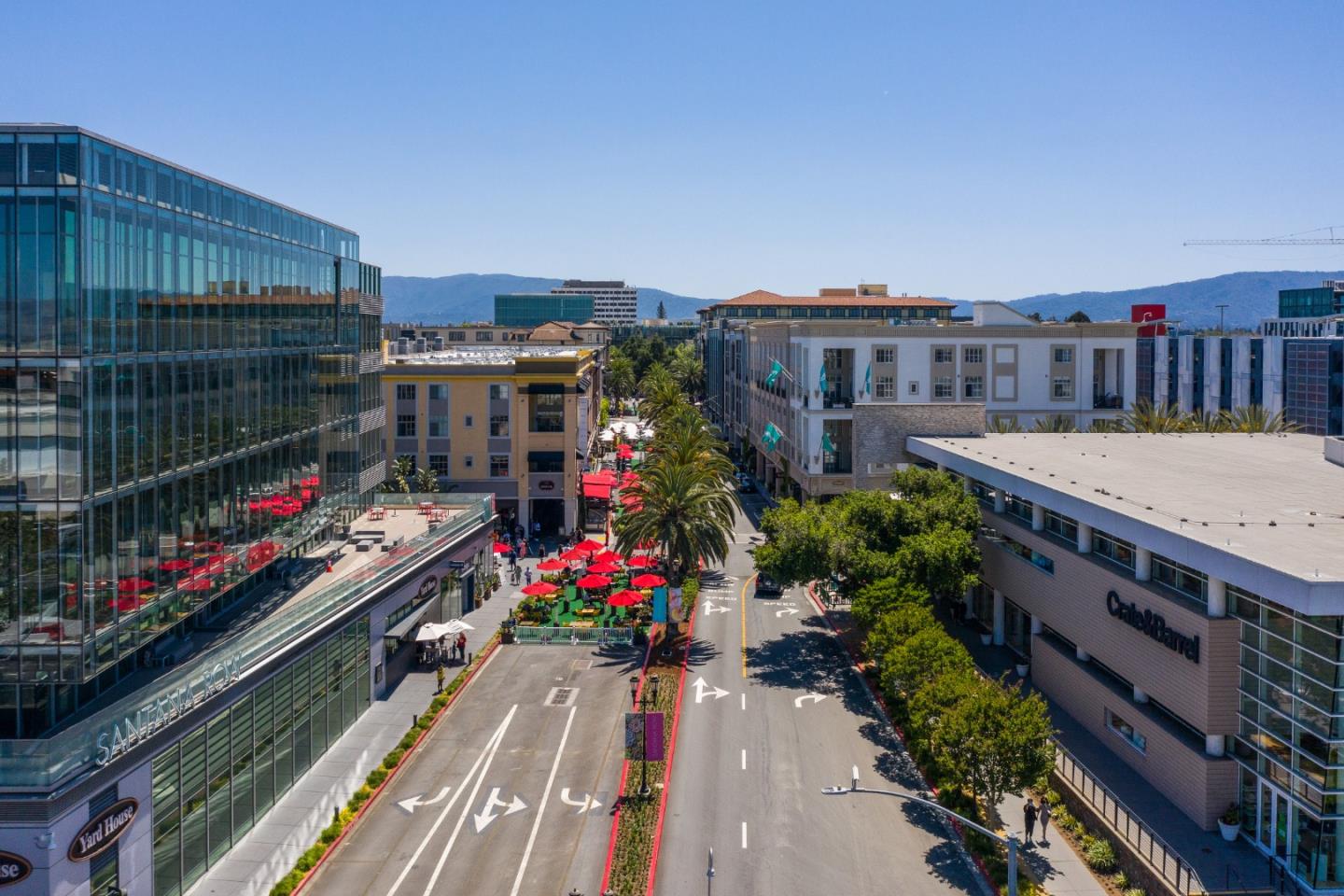 Detail Gallery Image 22 of 22 For 334 Santana Row #300,  San Jose,  CA 95128 - 2 Beds | 2/1 Baths