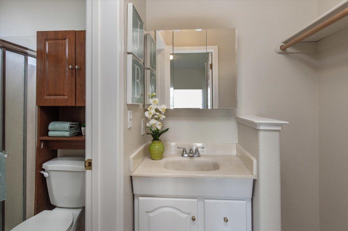 Detail Gallery Image 18 of 30 For 3638 Clear Brook Ct, San Jose,  CA 95111 - 4 Beds | 3/1 Baths