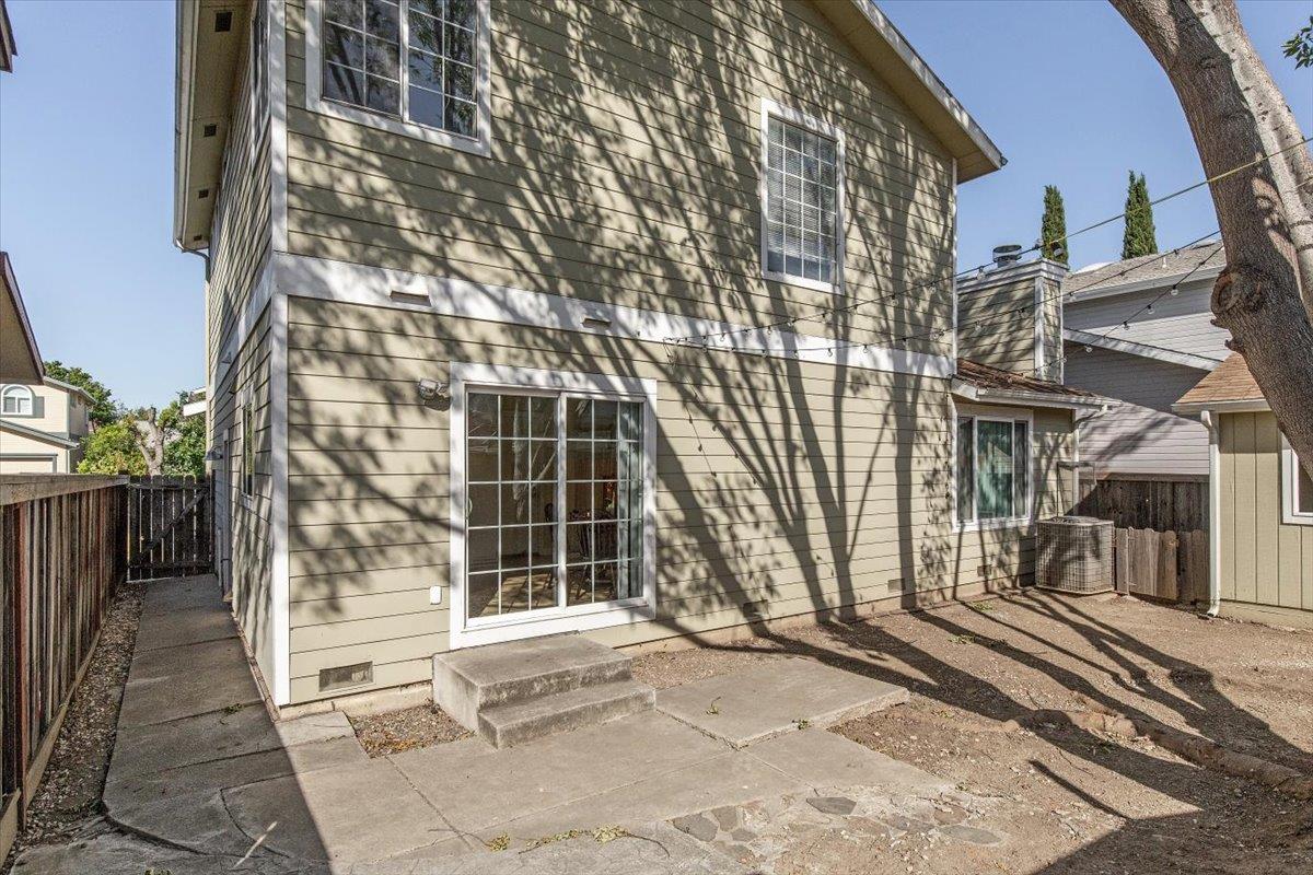 Detail Gallery Image 24 of 30 For 3638 Clear Brook Ct, San Jose,  CA 95111 - 4 Beds | 3/1 Baths