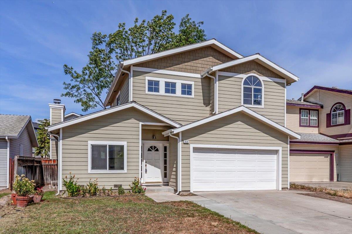 Detail Gallery Image 3 of 30 For 3638 Clear Brook Ct, San Jose,  CA 95111 - 4 Beds | 3/1 Baths
