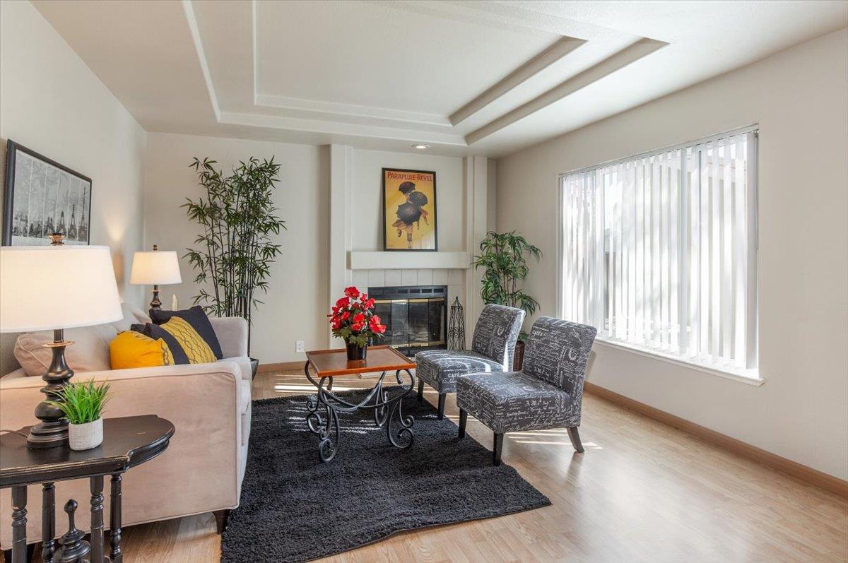 Detail Gallery Image 5 of 30 For 3638 Clear Brook Ct, San Jose,  CA 95111 - 4 Beds | 3/1 Baths