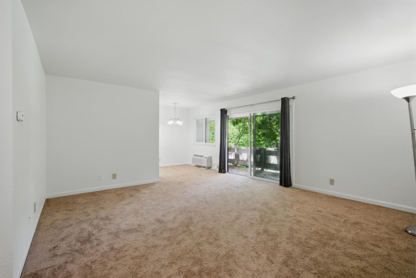 Detail Gallery Image 10 of 33 For 940 Kiely Blvd #H,  Santa Clara,  CA 95051 - 2 Beds | 1 Baths