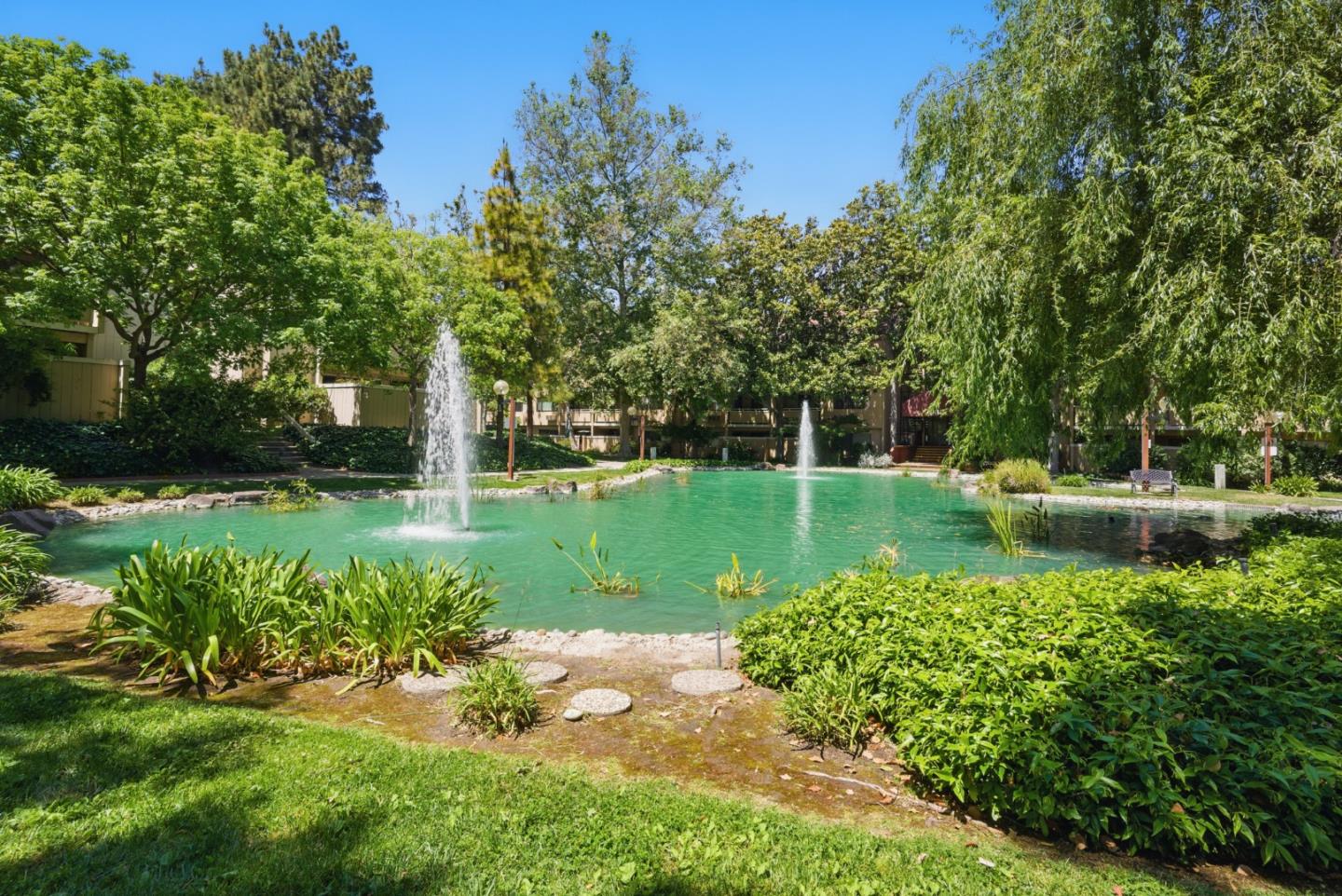 Detail Gallery Image 18 of 33 For 940 Kiely Blvd #H,  Santa Clara,  CA 95051 - 2 Beds | 1 Baths