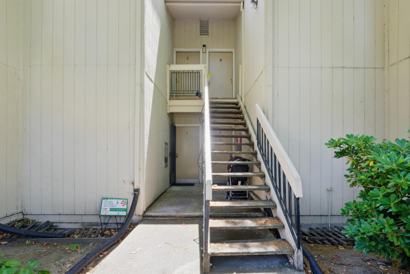 Detail Gallery Image 20 of 33 For 940 Kiely Blvd #H,  Santa Clara,  CA 95051 - 2 Beds | 1 Baths