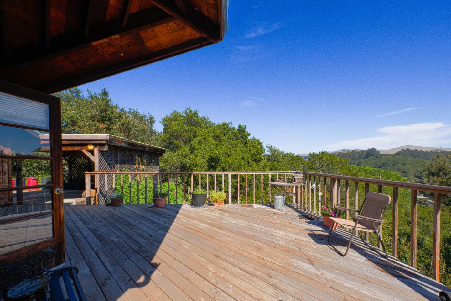 Detail Gallery Image 7 of 24 For 18801 Moro Rd, Salinas,  CA 93907 - 3 Beds | 2 Baths