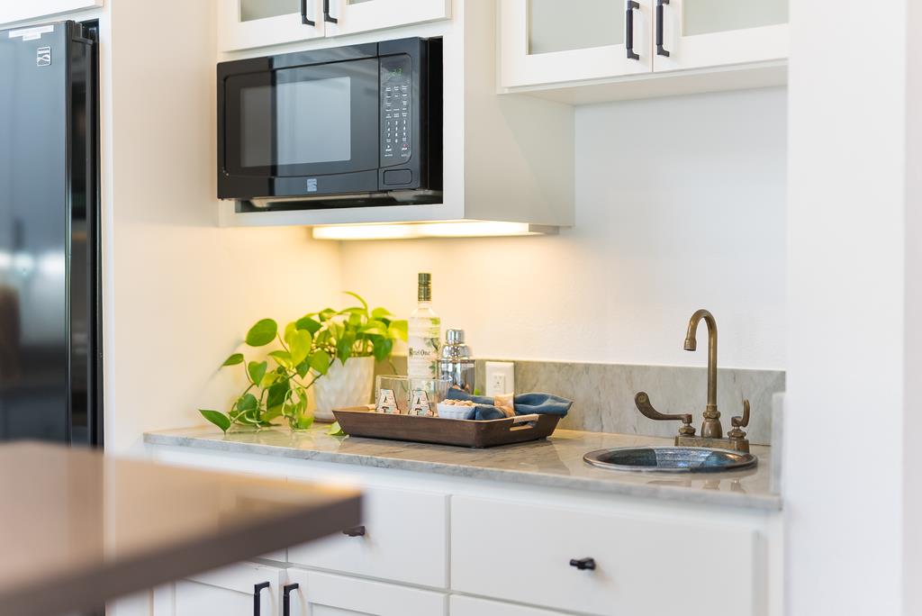 Detail Gallery Image 22 of 59 For 2360 Melanie Pl, Santa Cruz,  CA 95062 - 3 Beds | 2 Baths