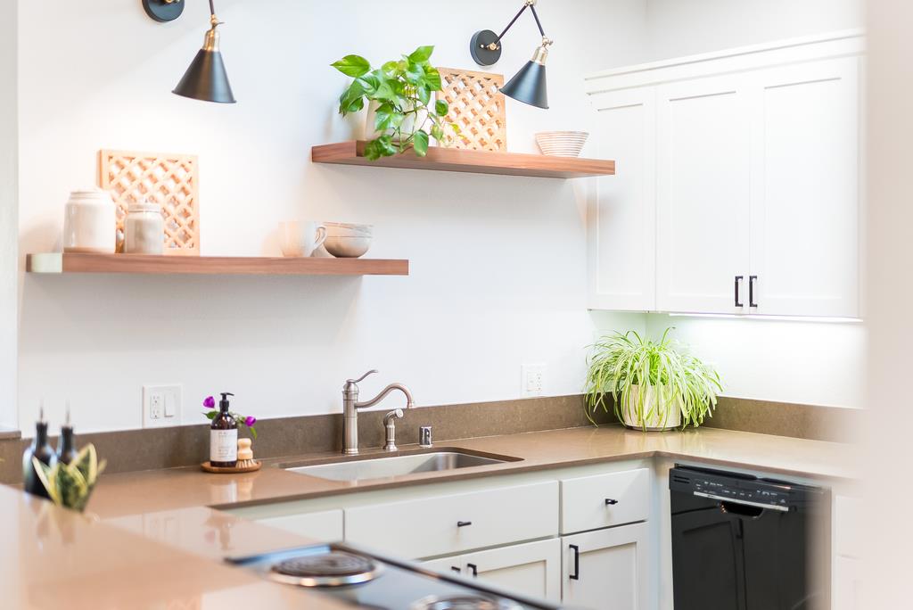 Detail Gallery Image 25 of 59 For 2360 Melanie Pl, Santa Cruz,  CA 95062 - 3 Beds | 2 Baths