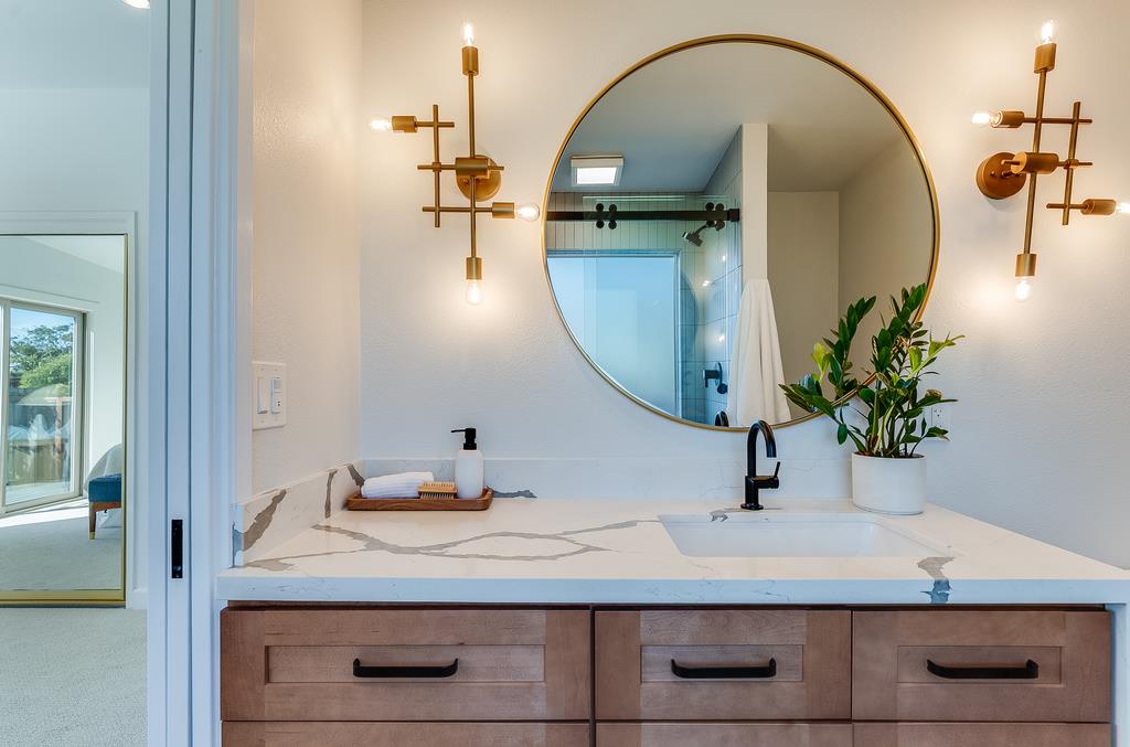 Detail Gallery Image 32 of 59 For 2360 Melanie Pl, Santa Cruz,  CA 95062 - 3 Beds | 2 Baths