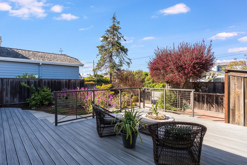 Detail Gallery Image 50 of 59 For 2360 Melanie Pl, Santa Cruz,  CA 95062 - 3 Beds | 2 Baths